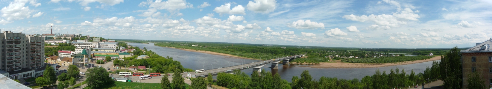 Обзорная панорама из здания КОГКУ  «ГАСПИ КО» 